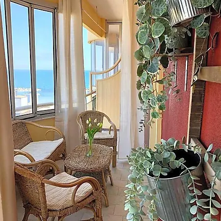 Beach Residence Bellaria アパート