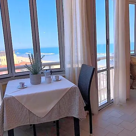 Beach Residence Bellaria アパート ベラーリア・イジェア・マリーナ